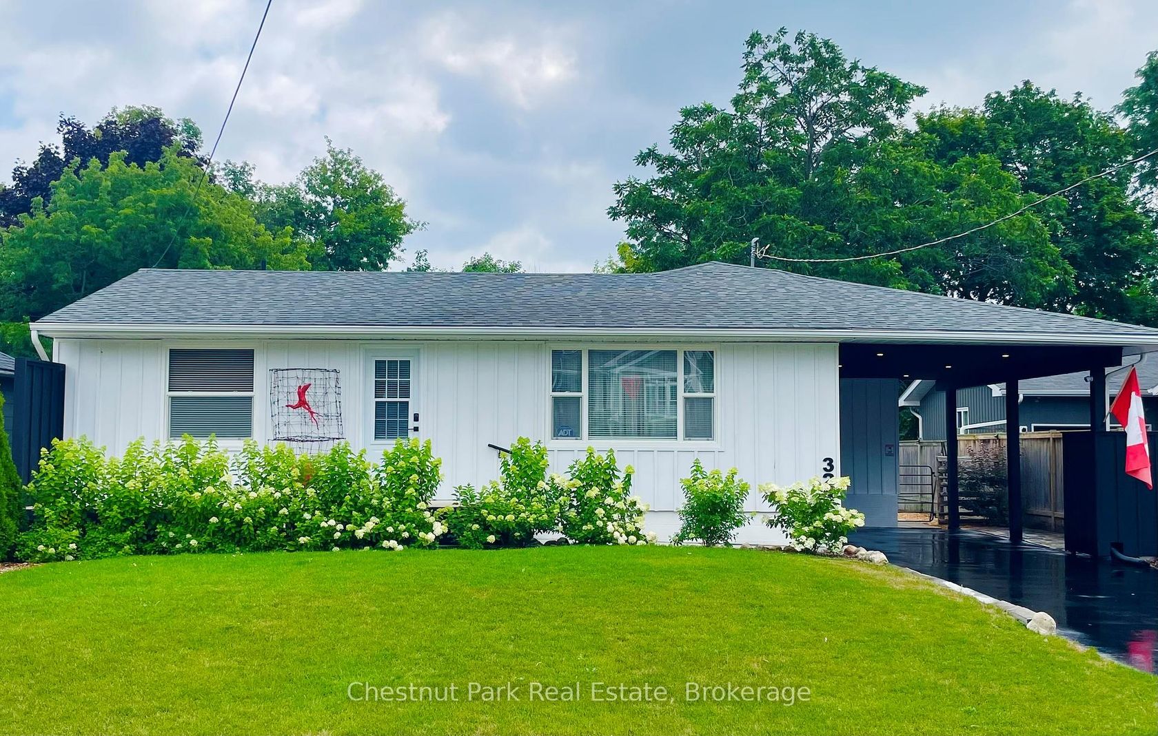323 Oak Street, Collingwood 