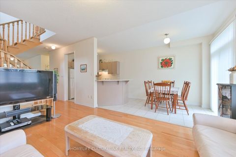 Photo 9 at 208 Cabernet Road, Patterson, Vaughan