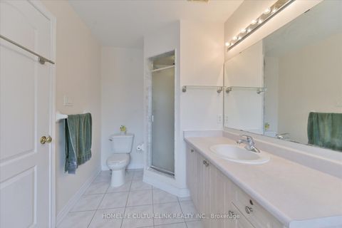 Photo 23 at 208 Cabernet Road, Patterson, Vaughan