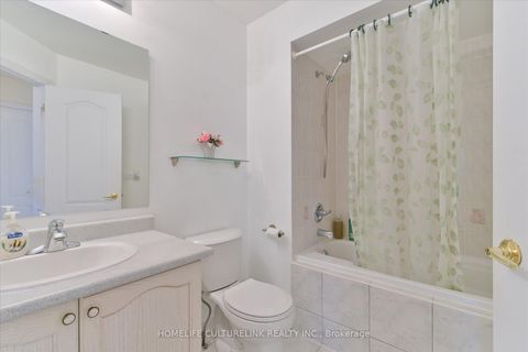 Photo 26 at 208 Cabernet Road, Patterson, Vaughan