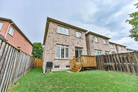 Photo 32 at 208 Cabernet Road, Patterson, Vaughan
