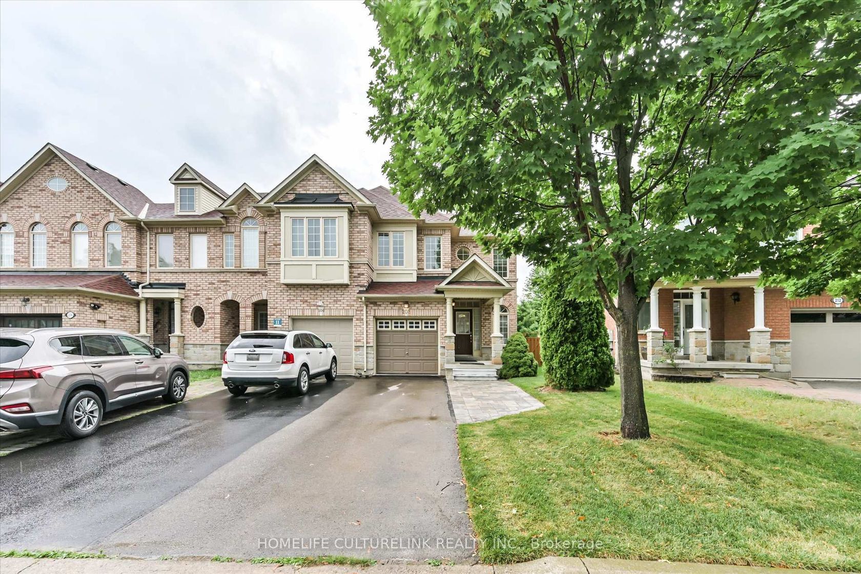 208 Cabernet Road, Patterson, Vaughan 