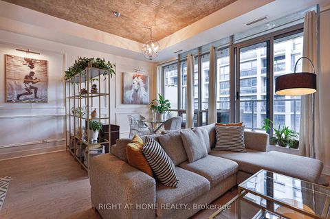 Photo 4 at 703 - 399 Adelaide Street W, Waterfront Communities C1, Toronto
