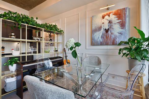 Photo 6 at 703 - 399 Adelaide Street W, Waterfront Communities C1, Toronto
