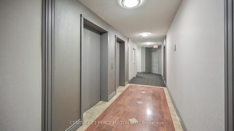 Photo 6 at 707 - 51 Harrison Garden Boulevard, Willowdale East, Toronto