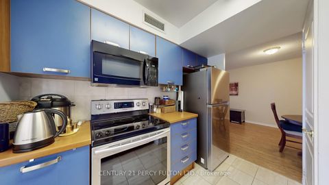 Photo 13 at 707 - 51 Harrison Garden Boulevard, Willowdale East, Toronto