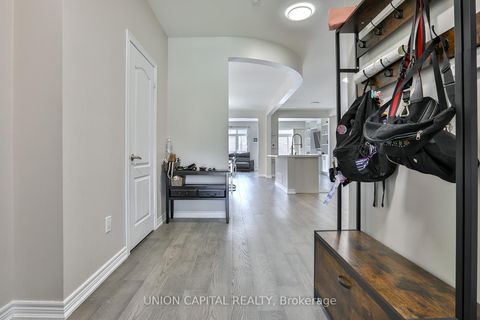 Photo 1 at 136 Mistywood Crescent, Patterson, Vaughan