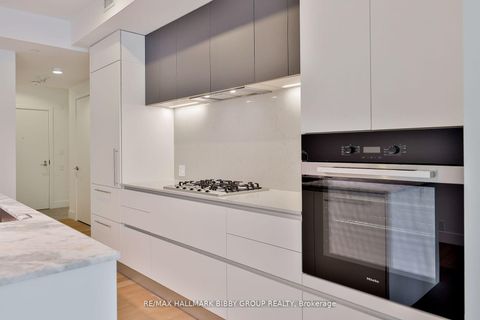 Photo 3 at 308 - 1414 Bayview Avenue, Mount Pleasant East, Toronto