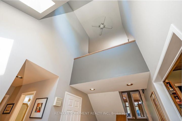 Photo 8 at 275 Alexander Court, Brant, Burlington