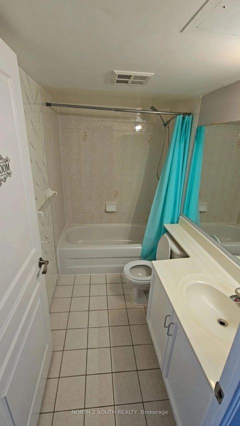 Photo 9 at 916 - 29 Northern Hts Drive, Langstaff, Richmond Hill