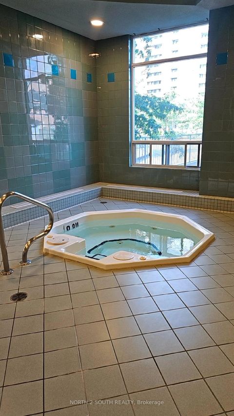 Photo 16 at 916 - 29 Northern Hts Drive, Langstaff, Richmond Hill