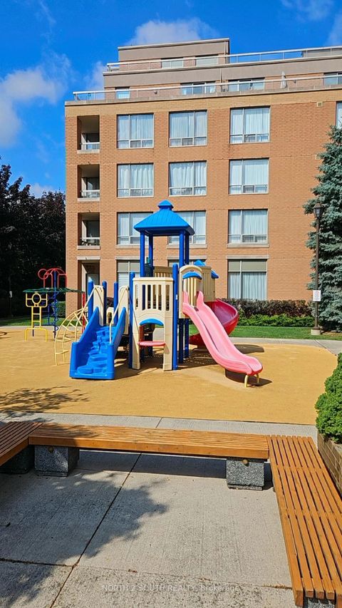 Photo 19 at 916 - 29 Northern Hts Drive, Langstaff, Richmond Hill
