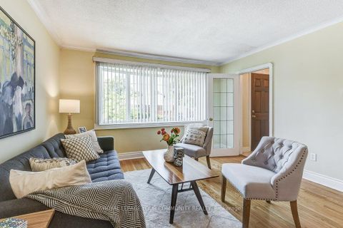 Photo 2 at 17 Dyson Boulevard, Maryvale, Toronto