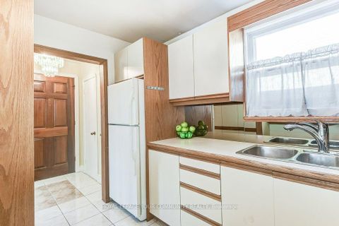 Photo 11 at 17 Dyson Boulevard, Maryvale, Toronto