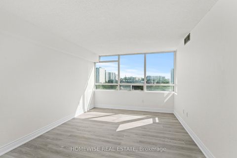 Photo 10 at 906 - 3050 Ellesmere Road, Morningside, Toronto