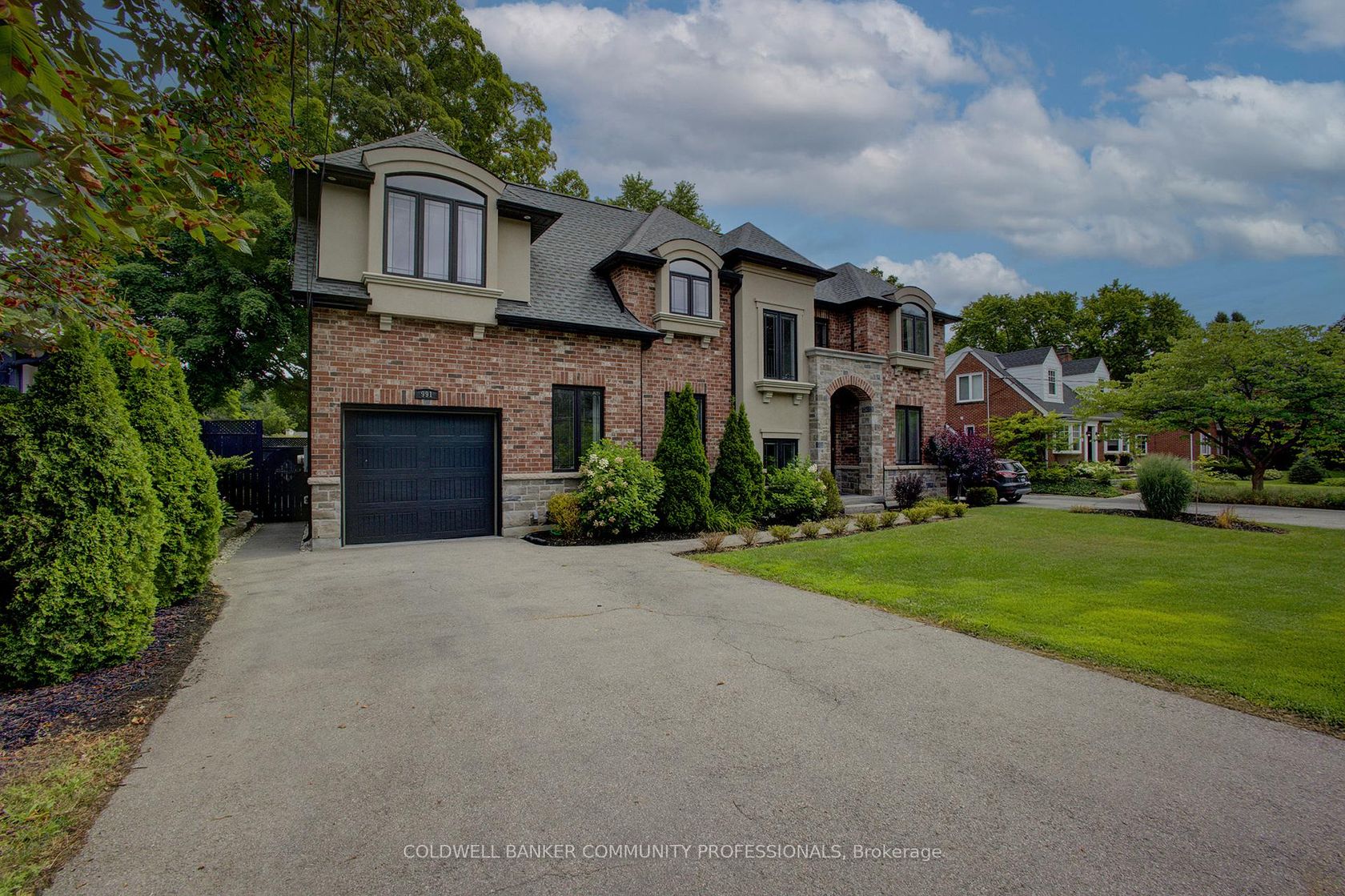 991 Glenwood Avenue, LaSalle, Burlington 