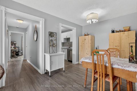 Photo 8 at B4 - 179 Edgehill Drive, Edgehill Drive, Barrie