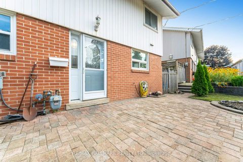 Photo 3 at 73 Dogwood Crescent, Bendale, Toronto