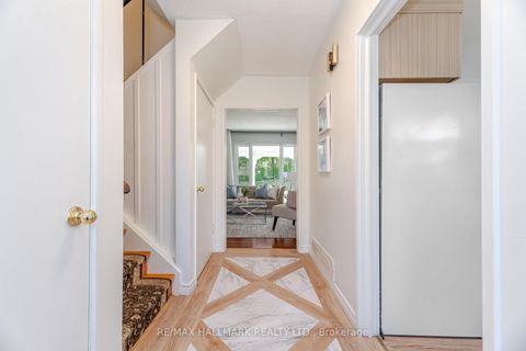 Photo 5 at 73 Dogwood Crescent, Bendale, Toronto