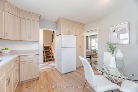 Photo 17 at 73 Dogwood Crescent, Bendale, Toronto