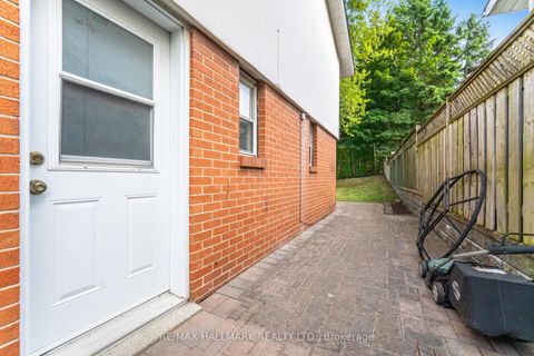 Photo 38 at 73 Dogwood Crescent, Bendale, Toronto