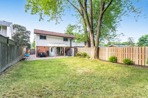 Photo 40 at 73 Dogwood Crescent, Bendale, Toronto