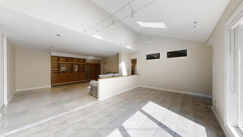 Photo 13 at 39 Harrison Road, Windfields, Toronto