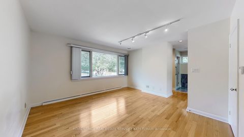 Photo 27 at 39 Harrison Road, Windfields, Toronto