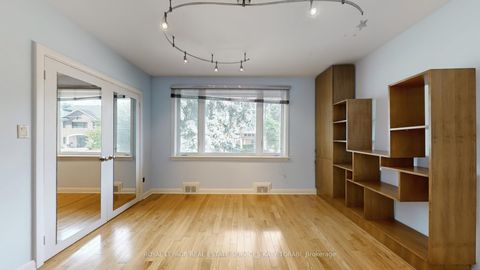 Photo 33 at 39 Harrison Road, Windfields, Toronto