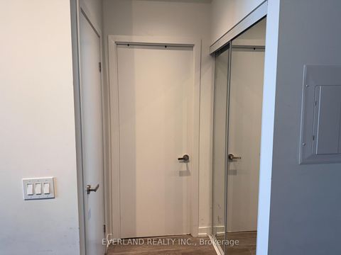 Photo 4 at 7007 - 55 Cooper Street, Waterfront Communities C8, Toronto
