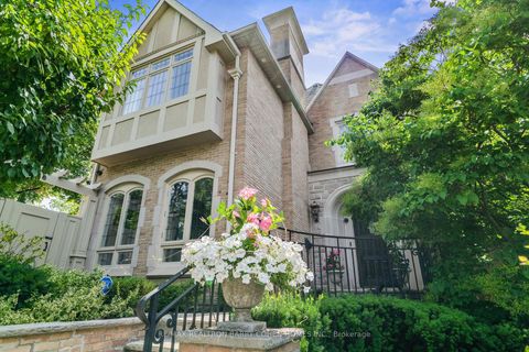 Photo 1 at 100 Old Forest Hill Road, Forest Hill South, Toronto