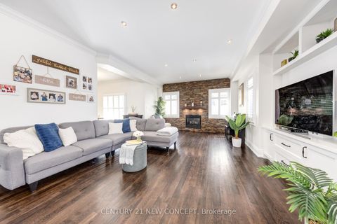 Photo 8 at 2587 Carberry Way, WM Westmount, Oakville