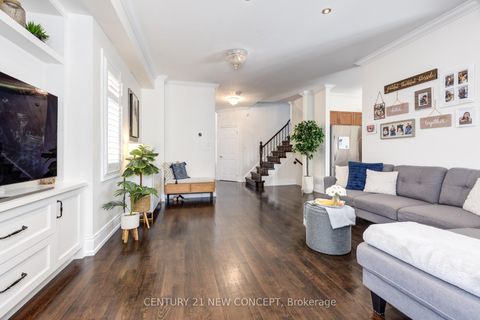 Photo 10 at 2587 Carberry Way, WM Westmount, Oakville