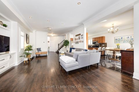 Photo 12 at 2587 Carberry Way, WM Westmount, Oakville