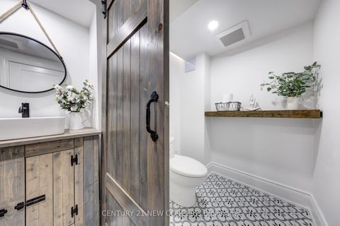 Photo 45 at 2587 Carberry Way, WM Westmount, Oakville