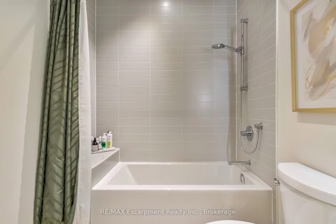 Photo 18 at 205 - 123 Maurice Drive, CO Central, Oakville