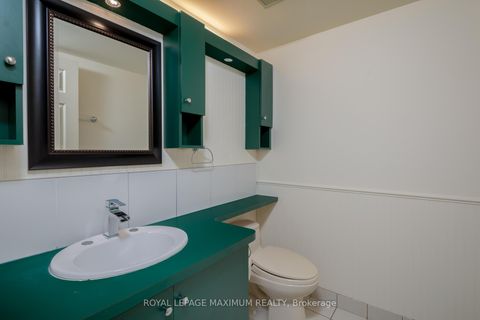 Photo 16 at 308 - 20 Harding Boulevard W, North Richvale, Richmond Hill