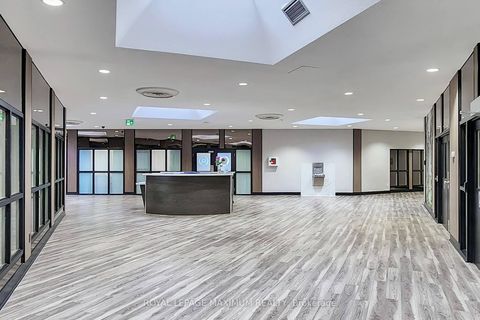 Photo 18 at 308 - 20 Harding Boulevard W, North Richvale, Richmond Hill