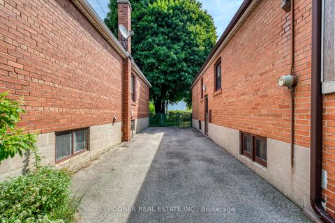 Photo 31 at 150 Silverhill Drive, City Centre West, Toronto