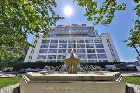 Photo 1 at 627 - 637 Lake Shore Boulevard W, Waterfront Communities C1, Toronto