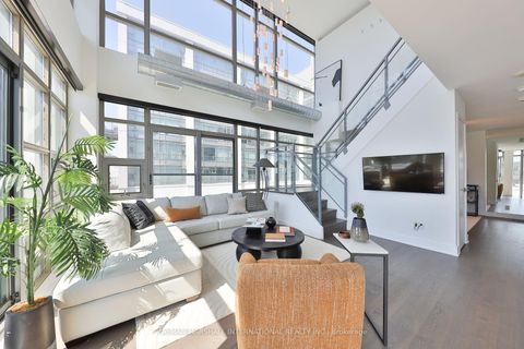 Photo 5 at 627 - 637 Lake Shore Boulevard W, Waterfront Communities C1, Toronto