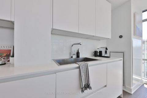 Photo 11 at 627 - 637 Lake Shore Boulevard W, Waterfront Communities C1, Toronto