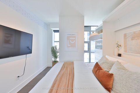 Photo 24 at 627 - 637 Lake Shore Boulevard W, Waterfront Communities C1, Toronto