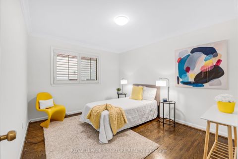 Photo 18 at 24 Ealing Drive, Windfields, Toronto
