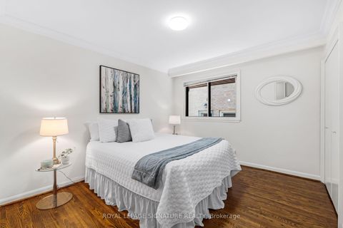Photo 19 at 24 Ealing Drive, Windfields, Toronto
