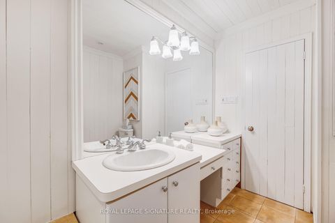 Photo 21 at 24 Ealing Drive, Windfields, Toronto