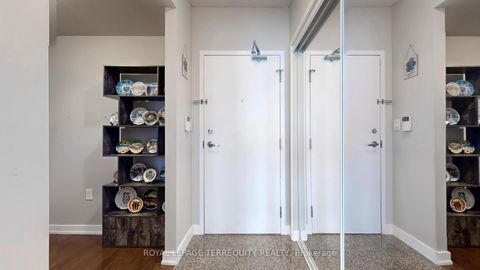Photo 3 at 2805 - 3 Navy Wharf Court, Waterfront Communities C1, Toronto