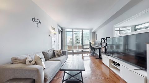 Photo 7 at 2805 - 3 Navy Wharf Court, Waterfront Communities C1, Toronto