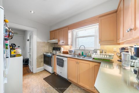 Photo 11 at 7 Highbourne Road, St. Clair, Toronto