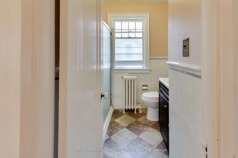 Photo 15 at 64 Burnside Drive, Wychwood, Toronto